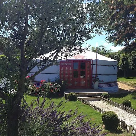 Paradis & - Bed and Breakfast Souvigné