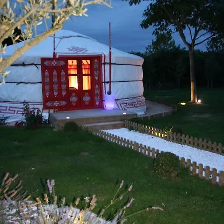 Bed and Breakfast Paradis & -